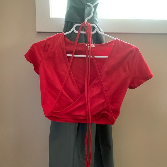 Garage Tie up cropped tshirt - Picture 1 of 1